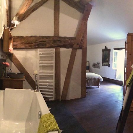 Moulin De Bapaumes Bed & Breakfast Nerac Room photo