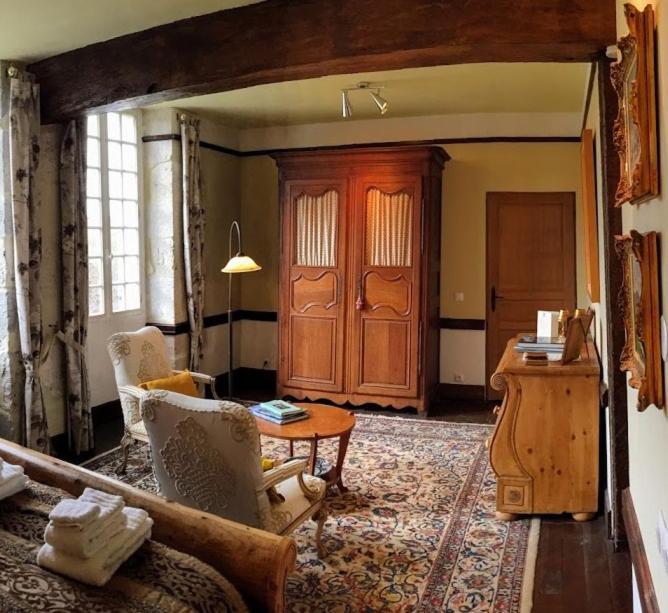 Moulin De Bapaumes Bed & Breakfast Nerac Room photo