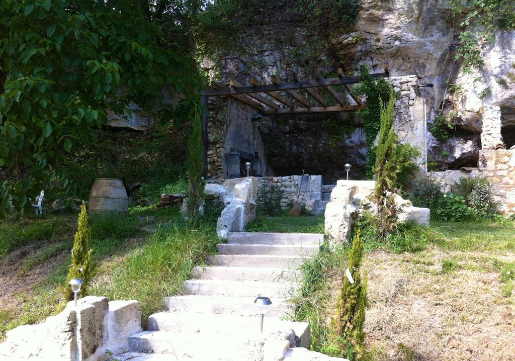 Moulin De Bapaumes Bed & Breakfast Nerac Exterior photo